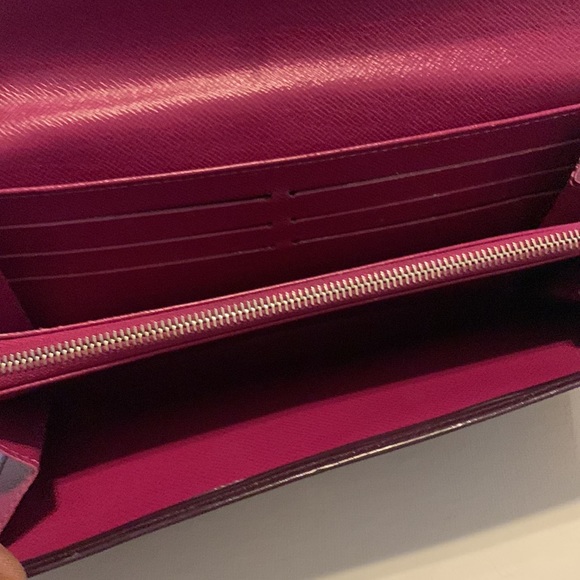 Louis Vuitton Epi long wallet - Picture 14 of 15